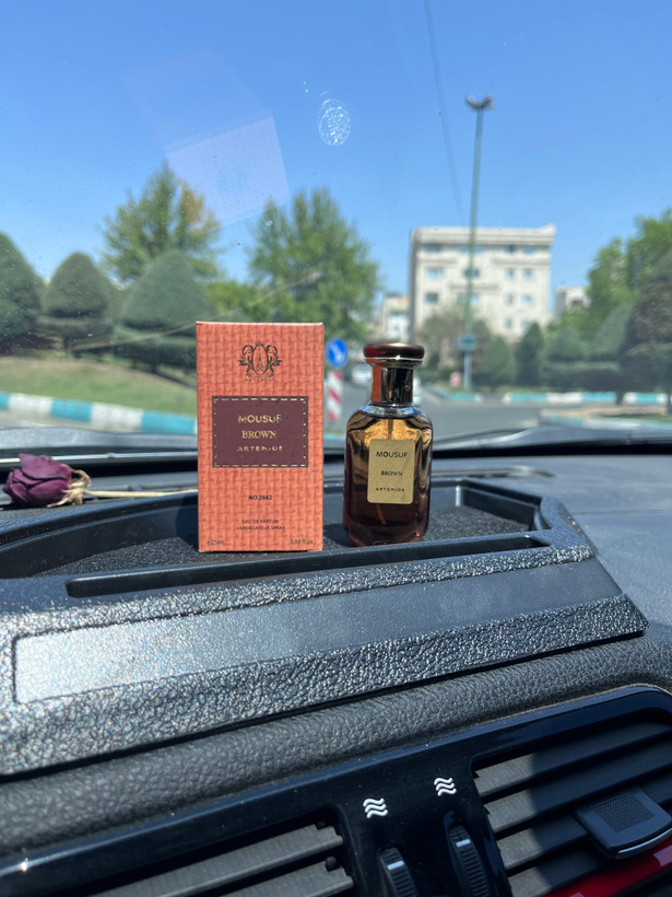 عطر موصوف قهوه ای 25ml آرتمیوس