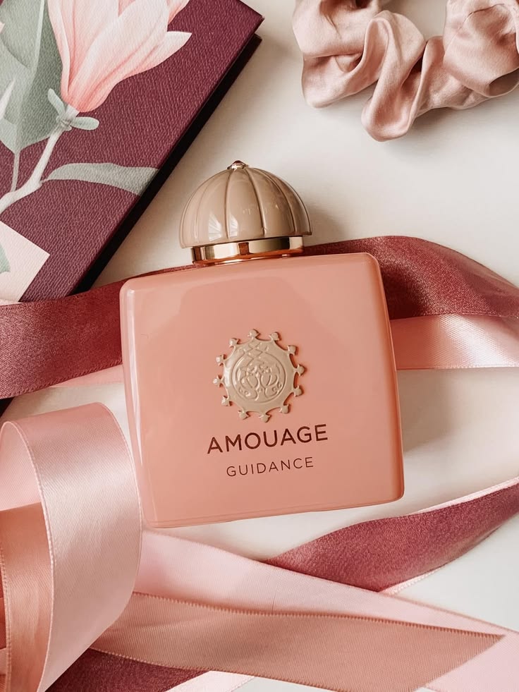 عطر گرمی آمواج گایدنس
